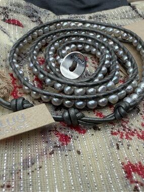 Chan Luu Gray Leather Wrap Bracelet with Gray Pearls
